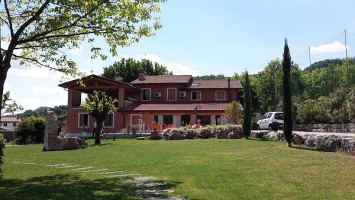 Agriturismo La Frasca outside