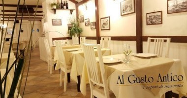 Al Gusto Antico food