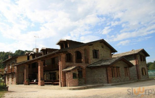 Cascina Veja outside