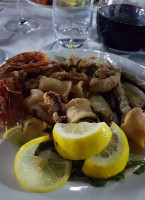 Club Nautica Lo Scoglio food