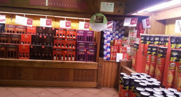 Autogrill La Macchia Ovest food