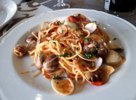 Dea Del Mare food