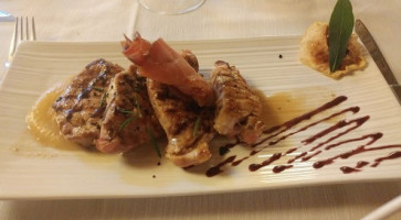 Alma Civita food