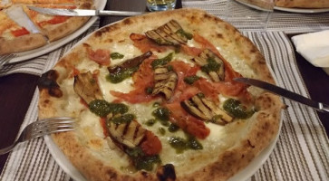 Ai Portici Pizzeria food