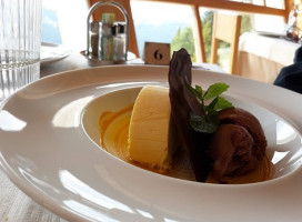 Chalet Rocce Rosse Mountain Lounge food