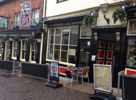 The Gardeners Arms /murderers Pub outside