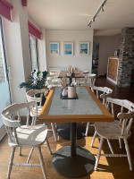 Torcross Boat House And Takeaway inside