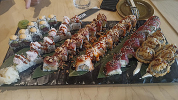 Misaki Sushi Pompei food