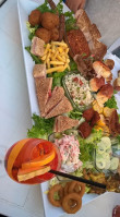 Albertini Beach Club food