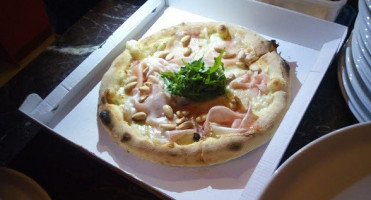 Antipasteria Pizzeria Davi' food