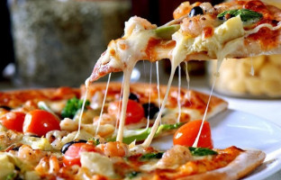 Arte Della Pizza food