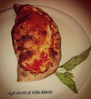 Agli Archi Di Villa Maria food