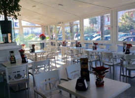 Caffe Amore inside