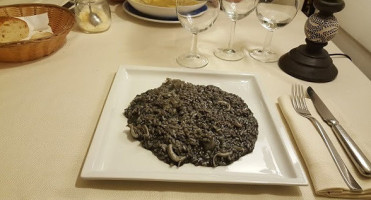 Alla Fontana food