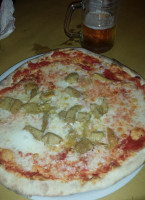 Pizzeria Moonlight food