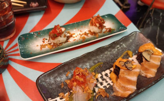 Tako Sushi Roma food