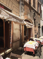 Ai Balestrari Campo De Fiori food