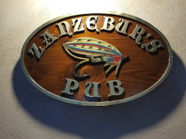 Zanzebur's Pub inside