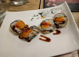 Toki Sushi food