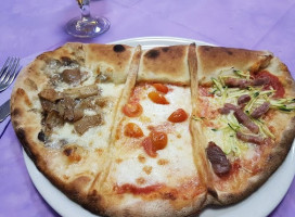 Pizzeria Scusate O Ritardo food