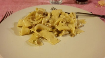 Trattoria In Campagna food