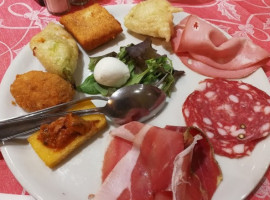 La Taverna Dei Miracoli Da Mangiafuoco food