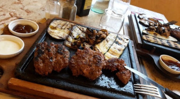 Il Caminetto Grill food