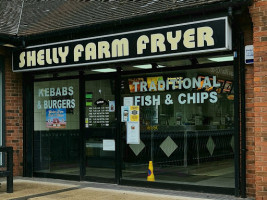 Shelly Farm Fryer outside