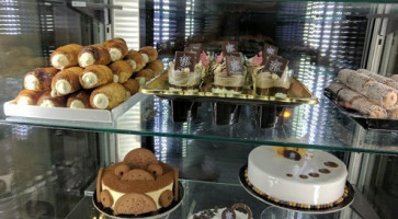 Gelateria Artigianale L'orso Goloso food