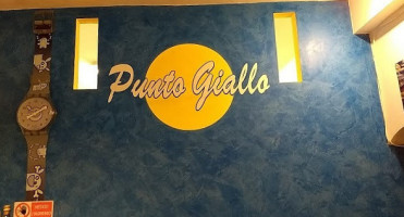 Pizzeria Il Punto Giallo outside