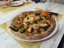 Pizzeria Da Antonio food