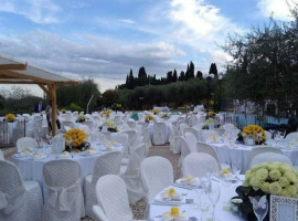 Villa Vezzani food