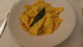 Trattoria Mirola Albergo food