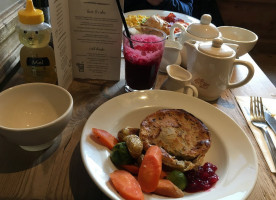 Le Pain Quotidien Exhibition Rd food