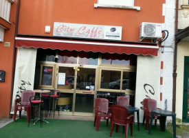 City Caffe food