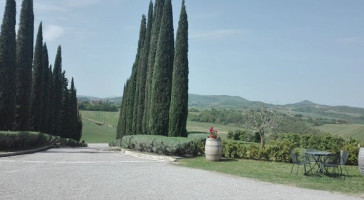 Fattoria Del Cerro inside