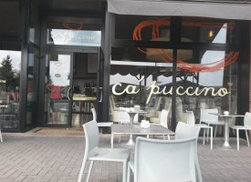 Ca'puccino inside