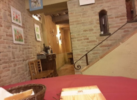 Al Pozzo Antico inside