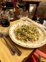 Lavinosteria food