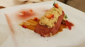 Le Cento Buche food