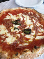 Antica Pizzeria Ciro food