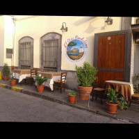 El Chico Napoletano outside