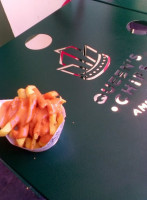 Queen's Chips food