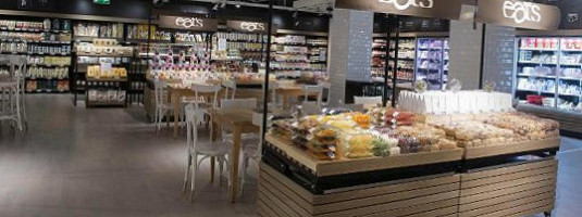 Eat's Milano Piazza V Giornate food