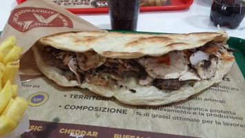 Piadina Piu food