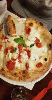 Pizza Margherita food