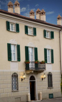 Locanda Canevari outside