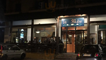 La Stube Cremeno Birreria Pub inside