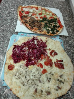 Pizzeria Da Valeria food