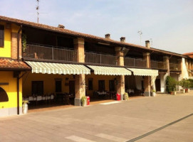 Trattoria Fontana outside